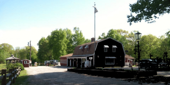 Salem Farms Campground | RVBuddy.com