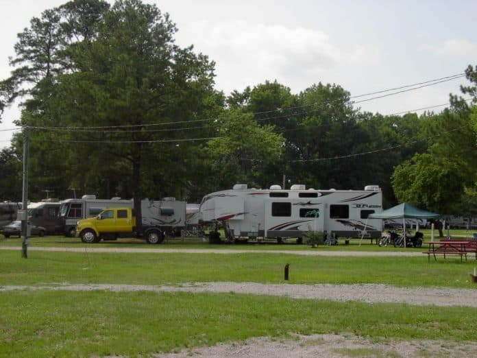 Kampers Lodge - Wilson, NC | RVBuddy.com