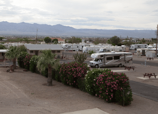 Crossroads RV Park – Mohave Valley, AZ Crossroads RV Park | RVBuddy.com