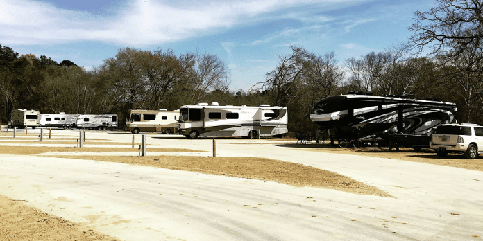 Lake Palestine Gateway RV Park | RVBuddy.com