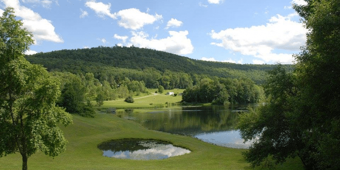 Crazy Acres Campground at Beaver Spring Lake | RVBuddy.com